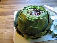 Cleaning artichoke 